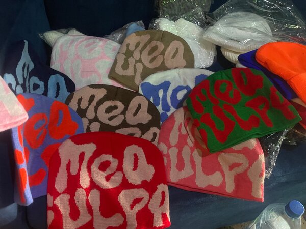 Bonnet en tricot Essentials