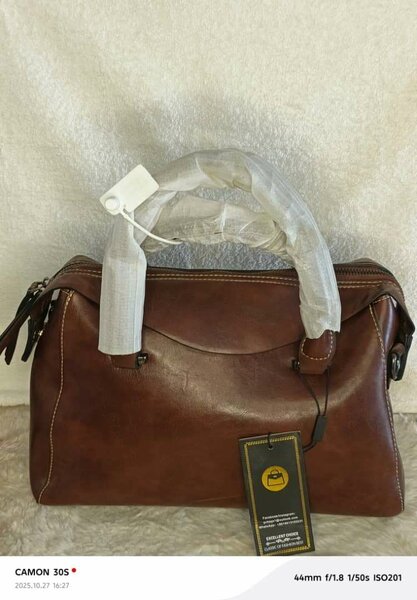 Sac à main en cuir marron