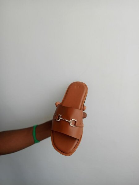 Sandales à bas prix