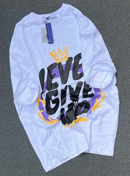 T-shirt "Never Give Up"