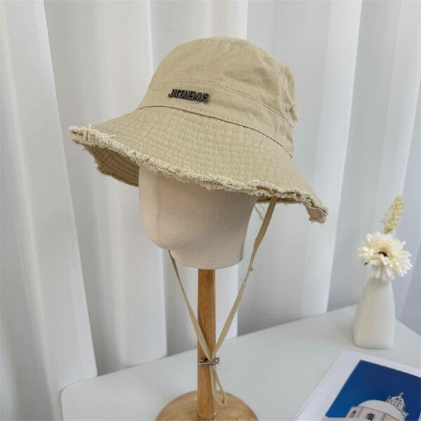 Ladies cap