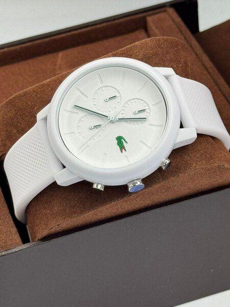 Montre élégante pour hommes