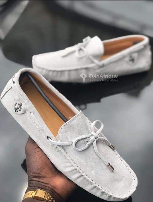 Mocassins en cuir suédé élégants