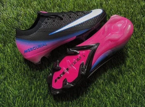 Chaussures de football Nike Mercurial
