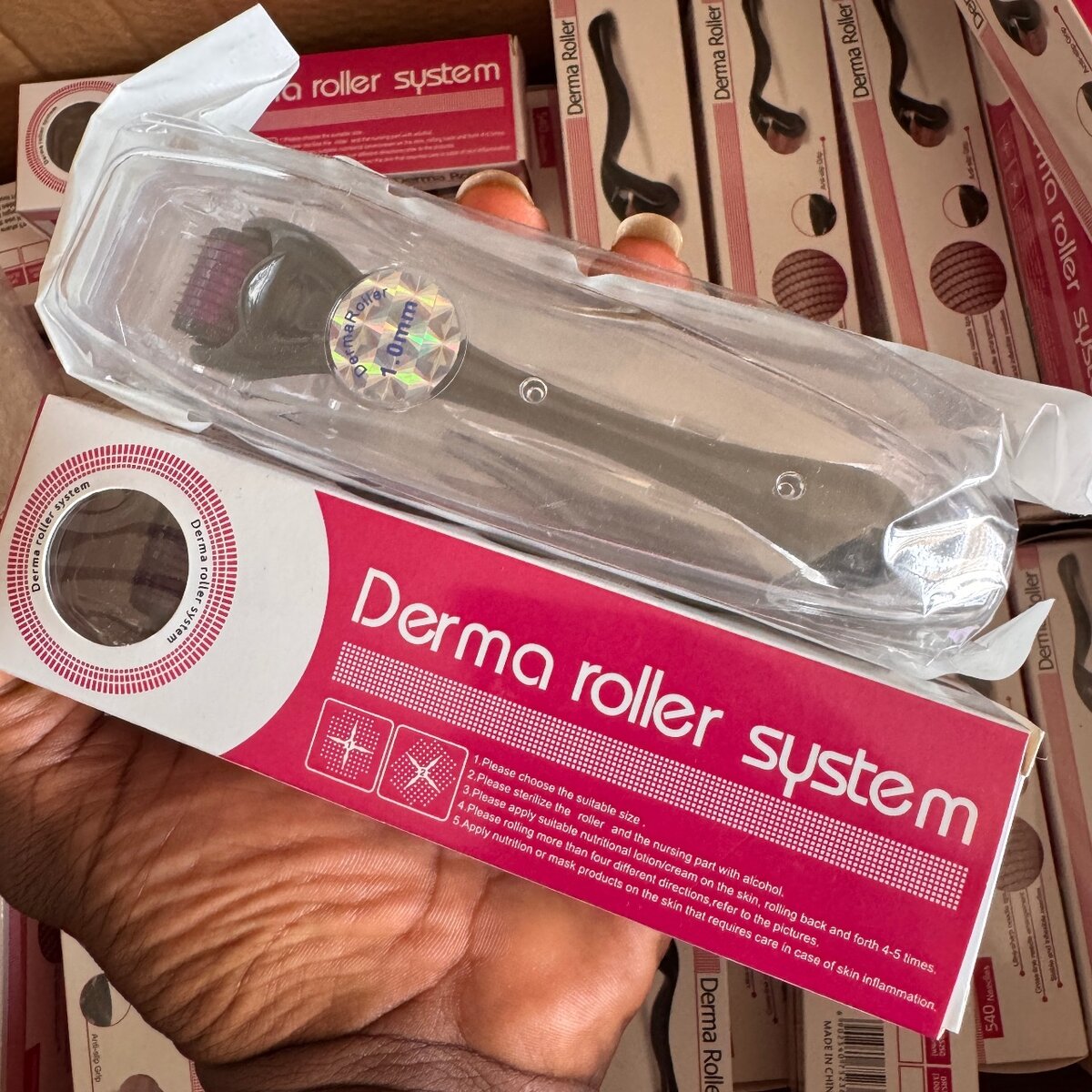 DERMA ROLLER SYSTEM