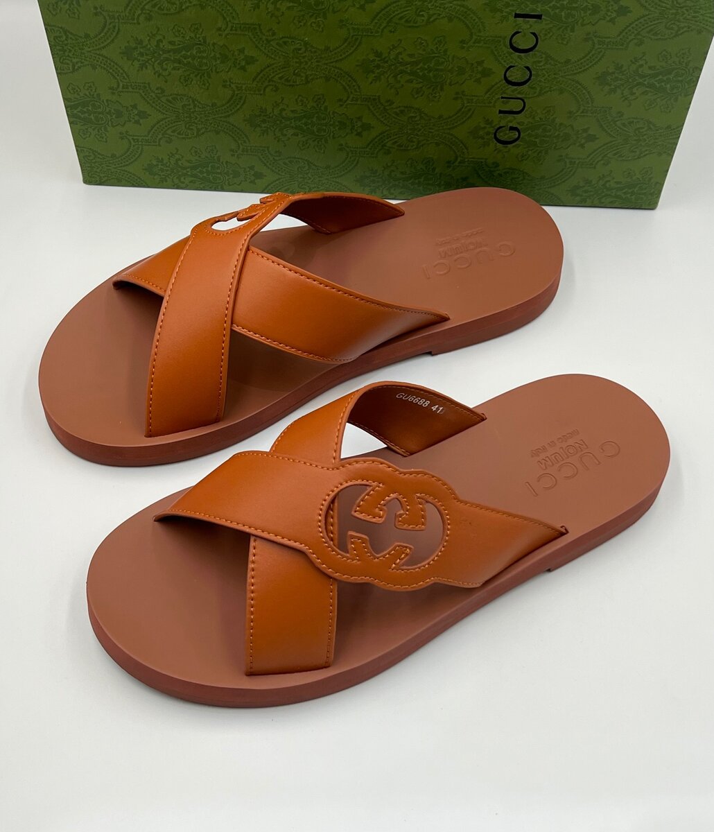 Gucci slippers