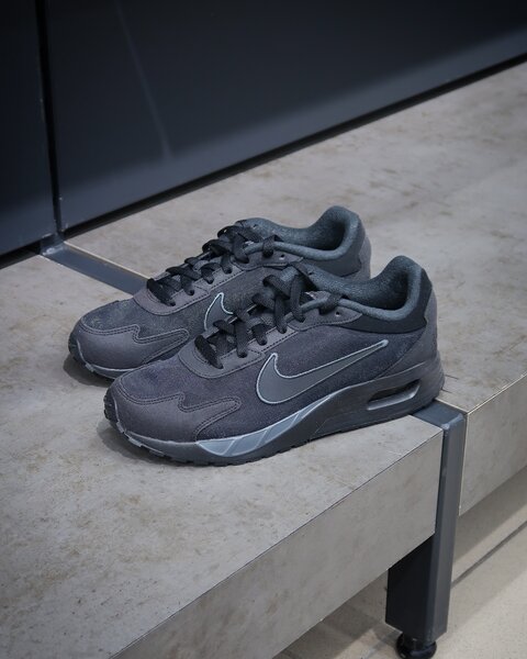 Кроссовки Nike Air Max Solo