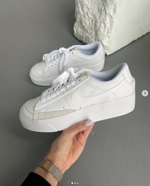  Кроссовки Nike Blazer белый