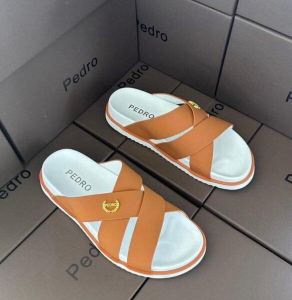 Sandales croisées élégantes