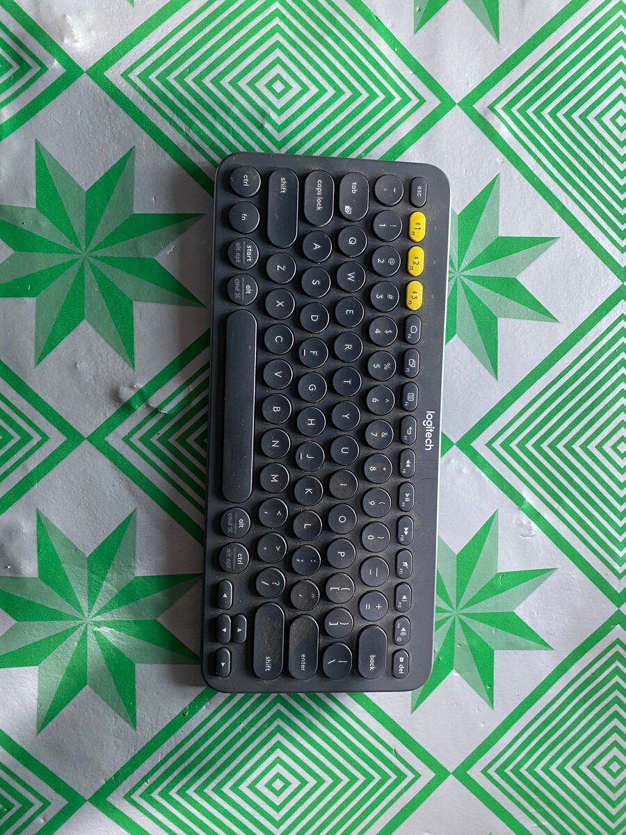 Clavier Bluetooth Compact Logitech