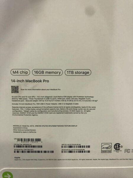 MacBook Pro M4 chip