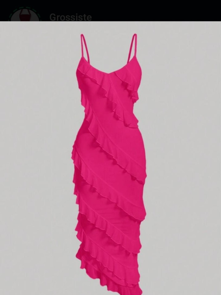 Robe rose à volants élégante