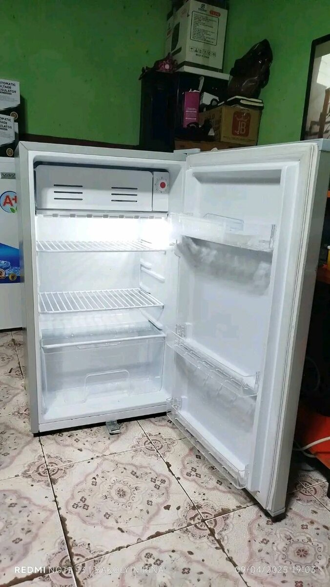 Réfrigérateur compact A+