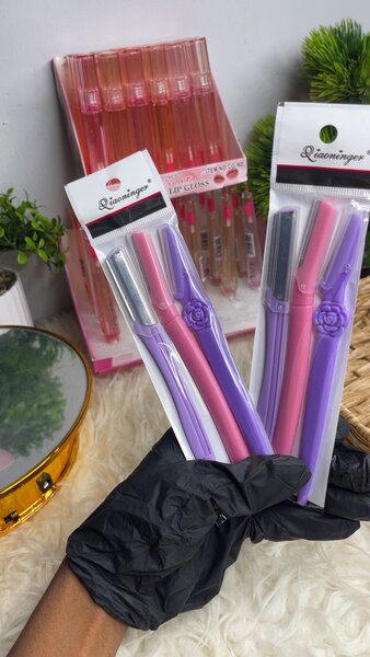 Rasoirs Visage Doux et Précis