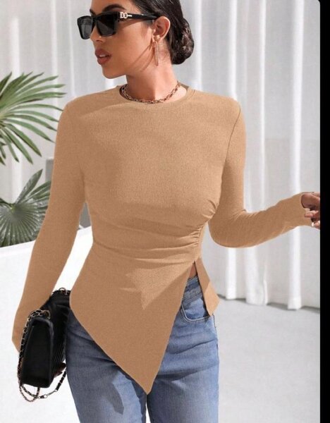 Haut asymétrique beige