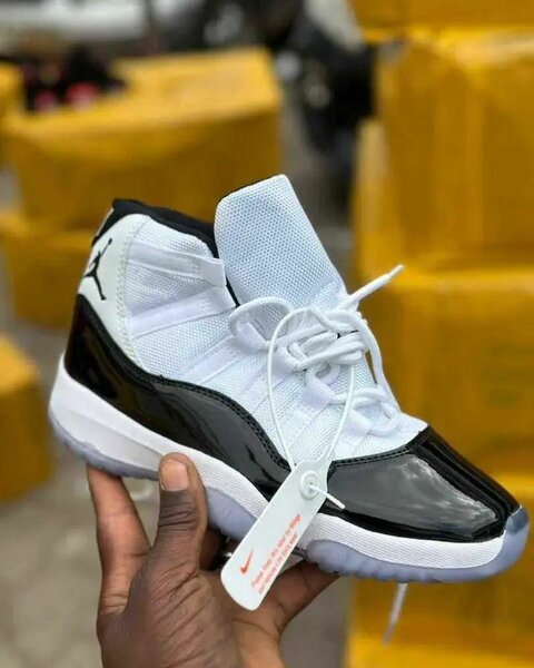 Air jordan 11