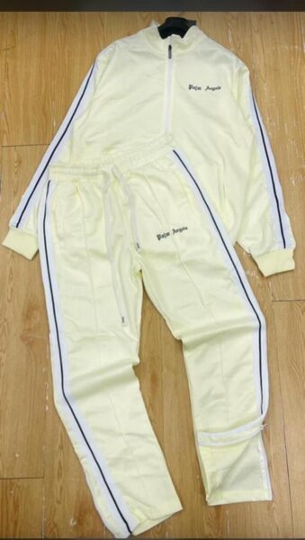 Survêtement sportif élégant