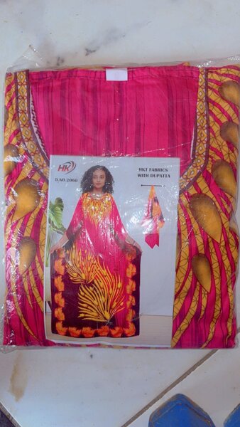 Robe colorée en tissu wax