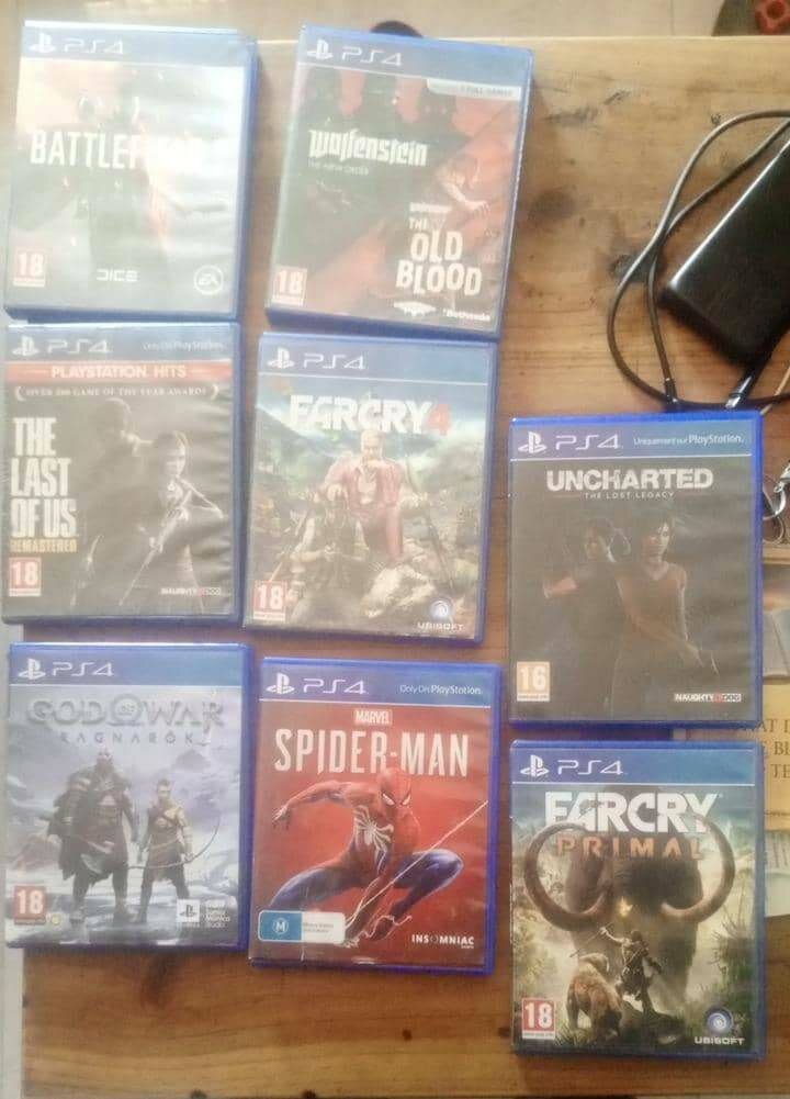PS4 games mint condition