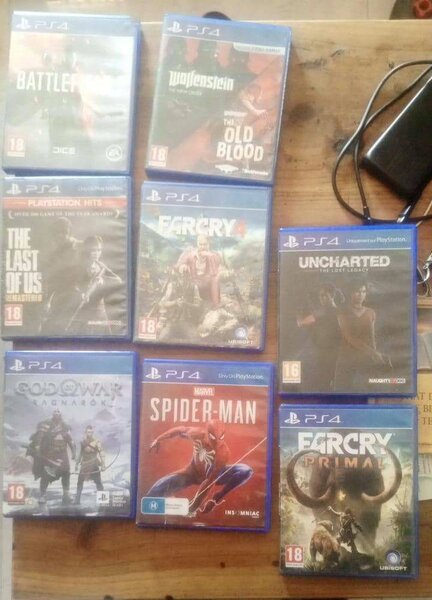 PS4 games mint condition