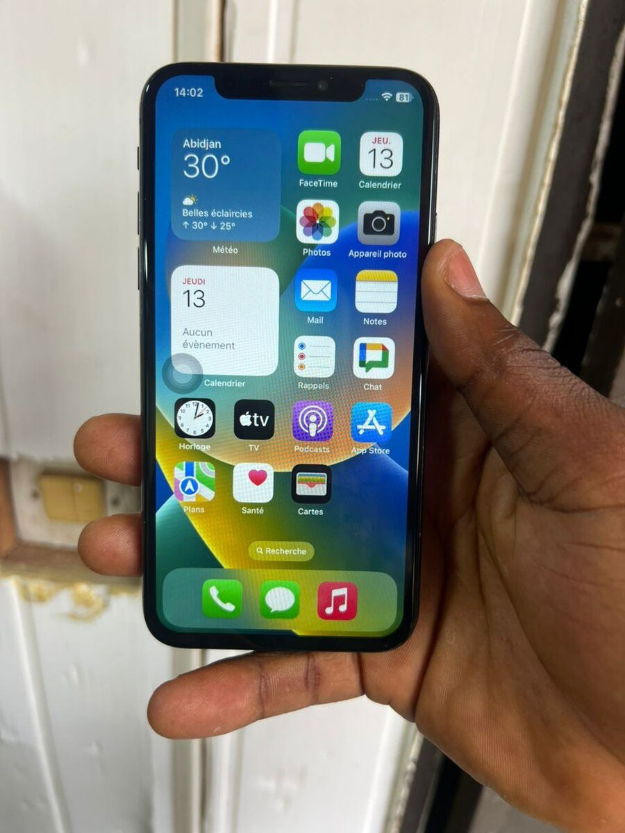 iPhone x 64GB noir