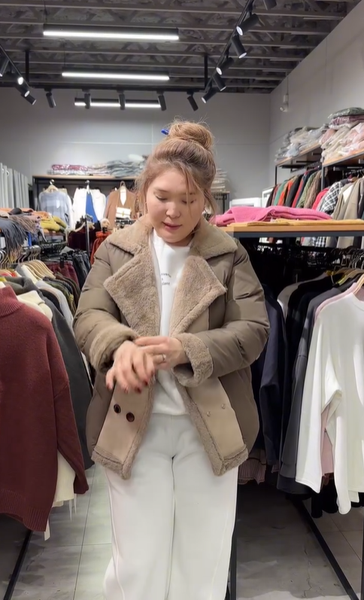 куртка бежевая