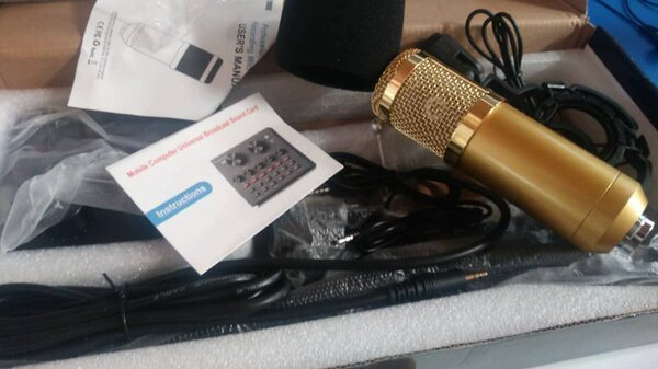 V8 pro + carte de son ultra professionnel et haut gamme