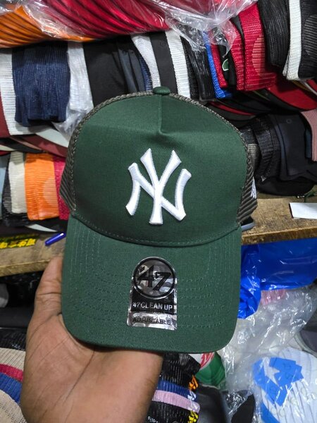 Casquette verte NY classique