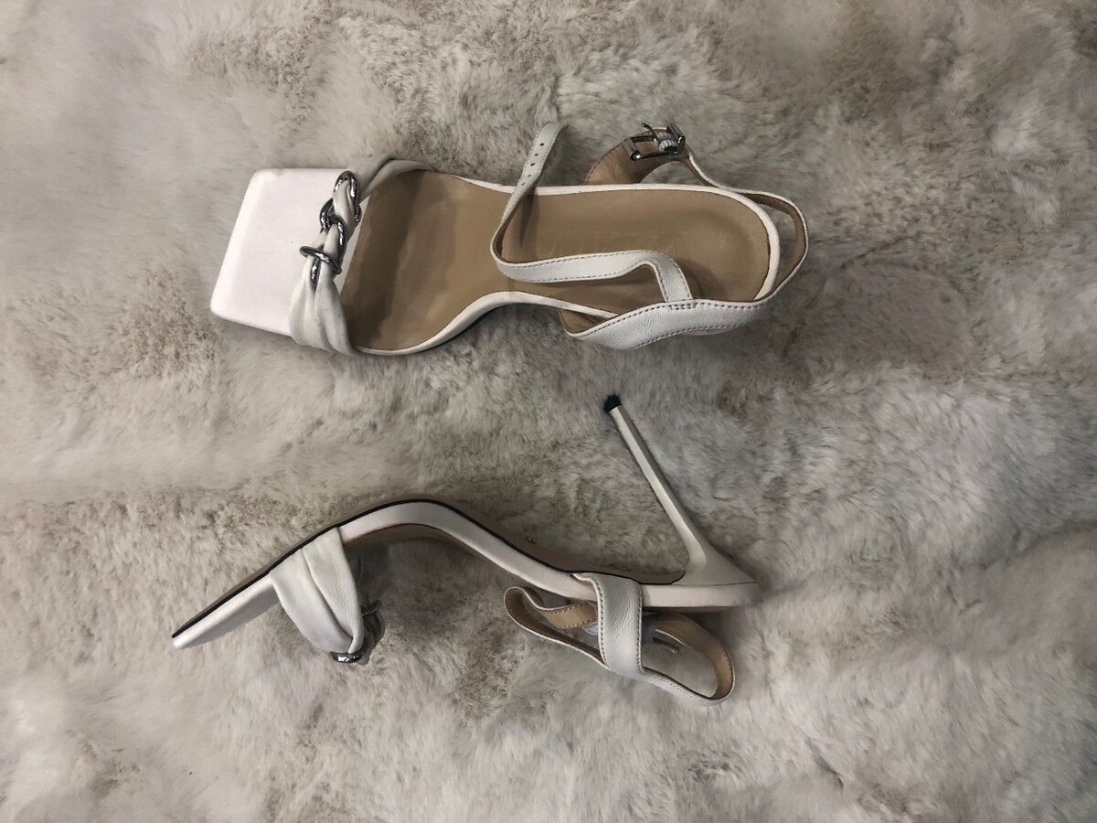 Sandales à talons élégantes