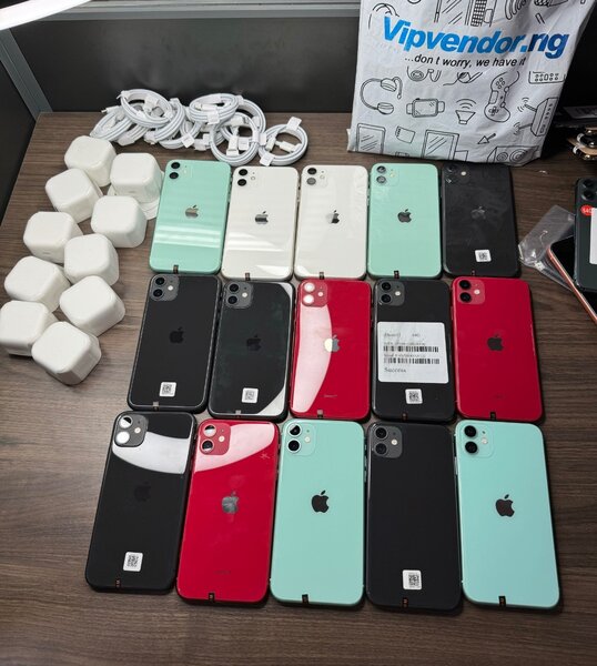 Premium uk used iPhone 11 64Gb