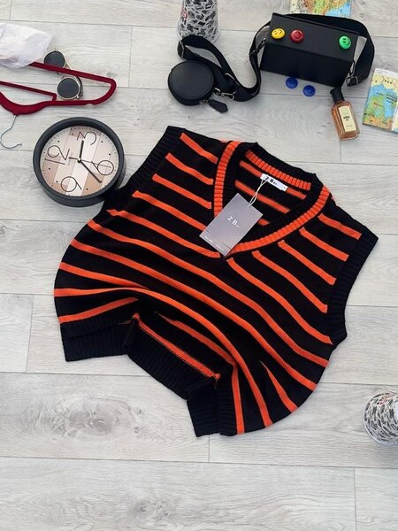 Gilet rayé en tricot pour femmes