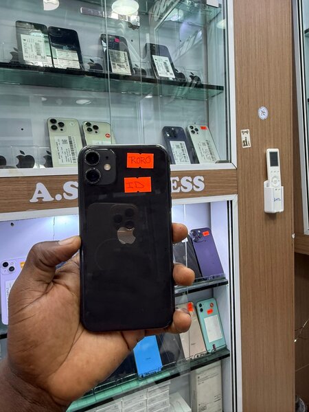 11 simple 64Go sans ID