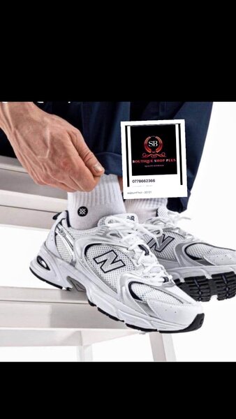 Basket new balance authentique avec sa boîte