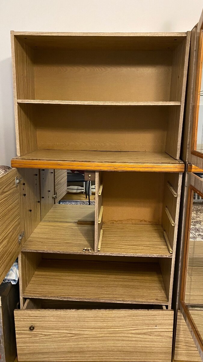 Стенка старая Румынская