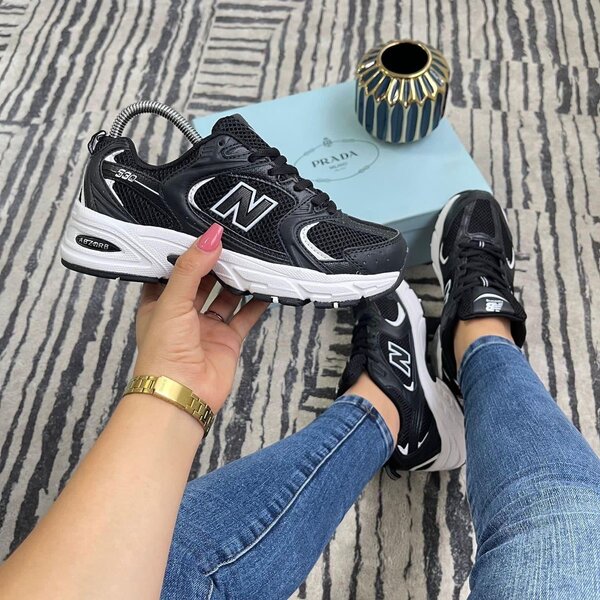 Sneakers de course noires élégantes