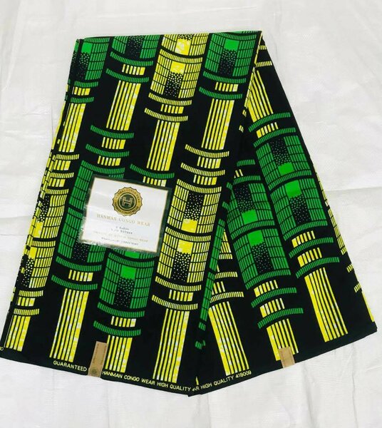 Perfect chitenge plug