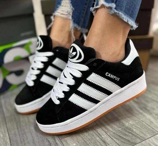 Baskets à plateforme blanches