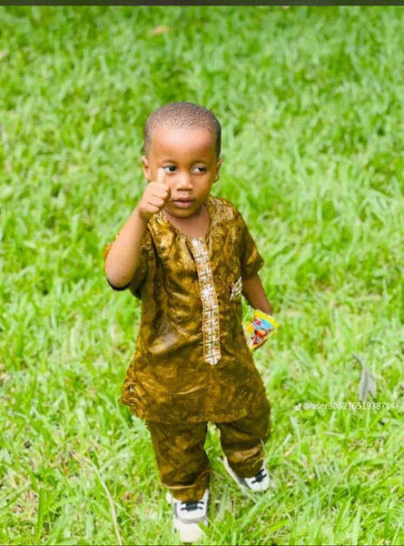 Ensemble Bazin riche Enfant