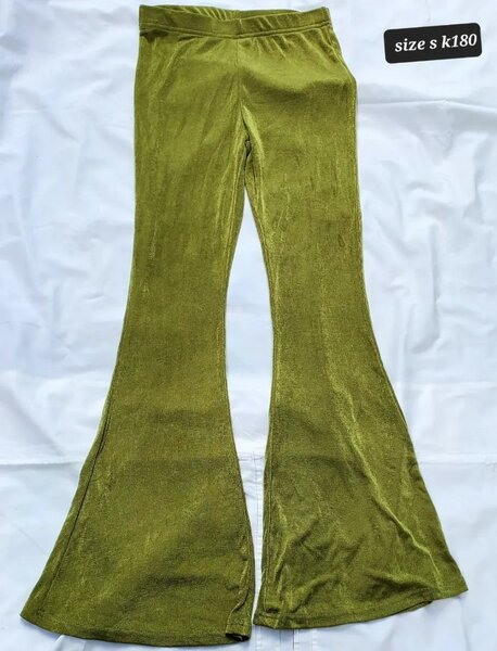 Stylish women's pants green