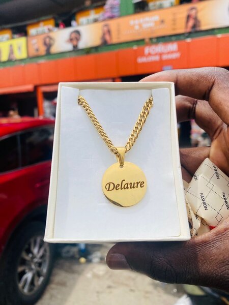 Collier Pendentif Doré Personnalisé