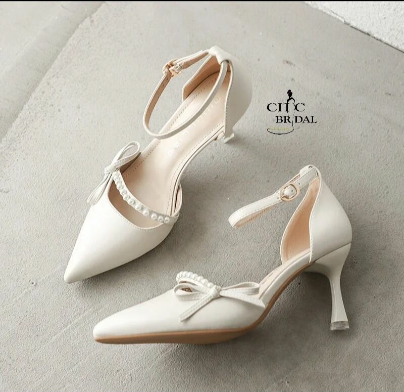 Bridal shoes
