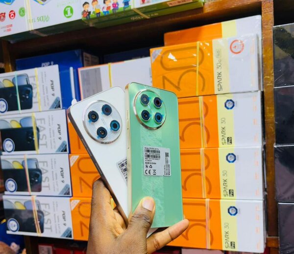 Tecno Spark 30 Pro 5G 512GB