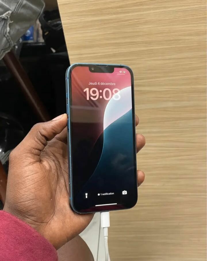 iPhone reconditionné bleu