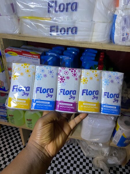 Flora disposal handkerchief