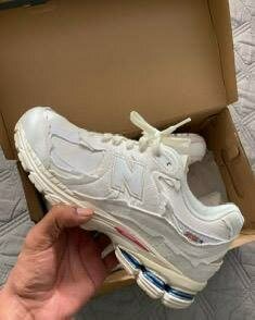 Baskets sport blanches