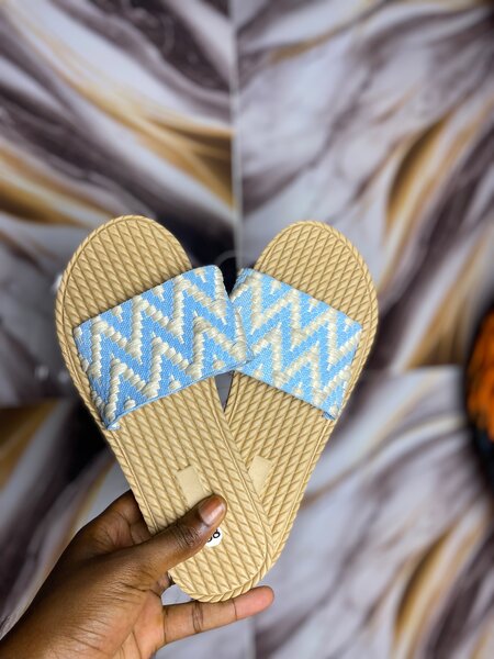 Sandales Tressées Confort