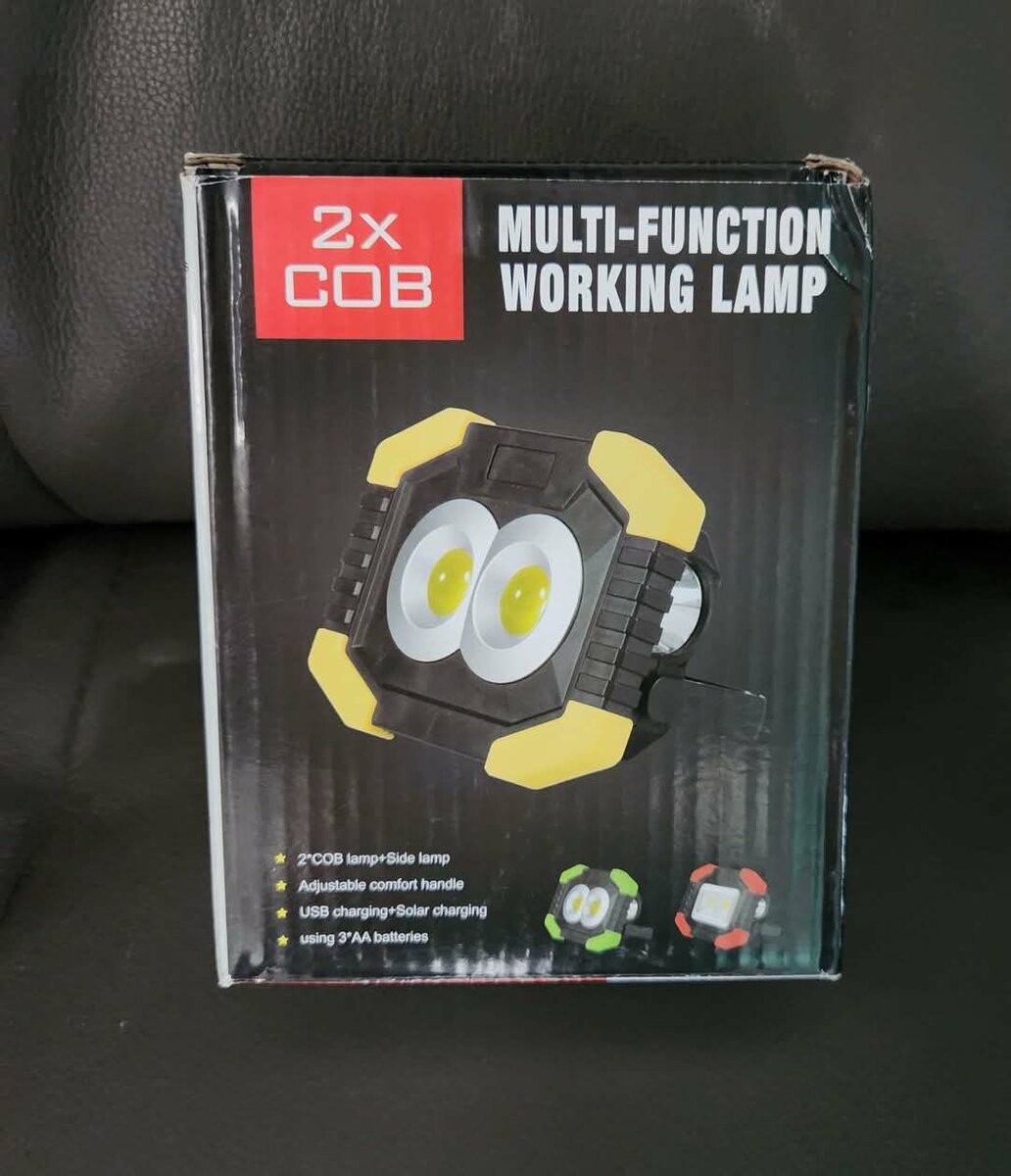 LAMPE DE TRAVAIL MULTIFONCTIONS (USB SOLAIRE ET PILES)