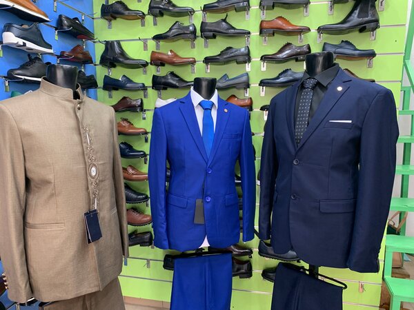 Costume homme élégant