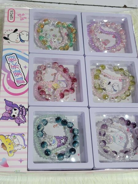 Bracelets en perles colorées