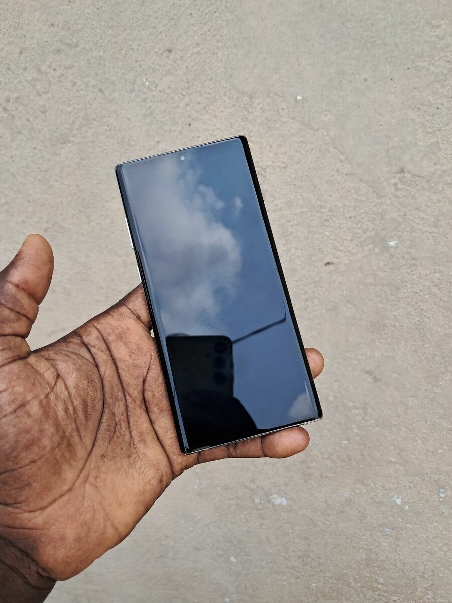 Samsung galaxy note 10plus 256Go